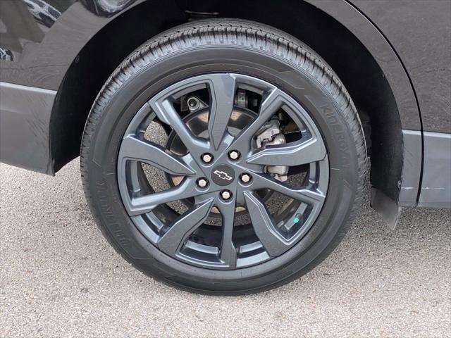 2022 Chevrolet Equinox - $24,396