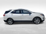 2019 Equinox Thumbnail 3