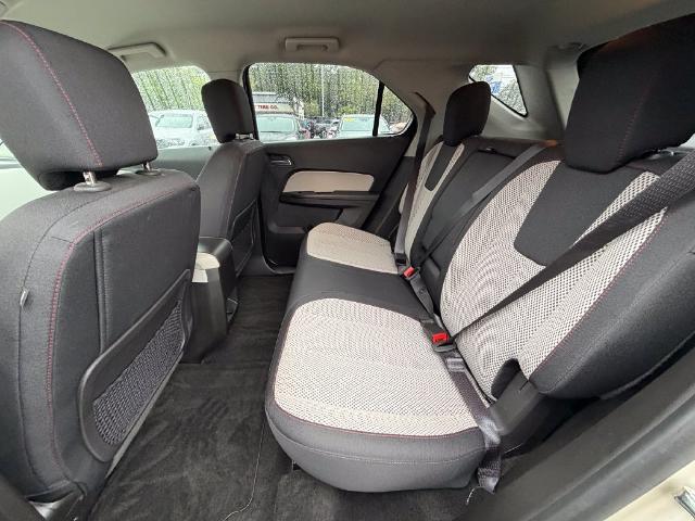 2015 Chevrolet Equinox - $10,992