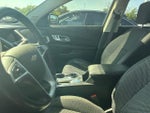 2016 Equinox Thumbnail 32