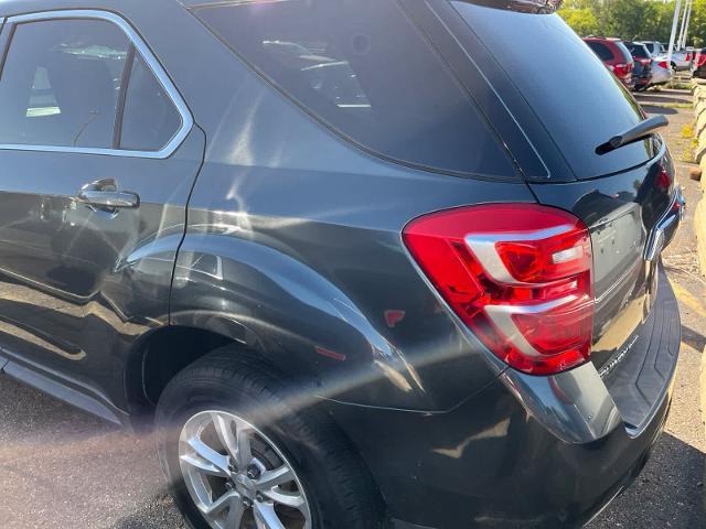 2017 Chevrolet Equinox - $3,080