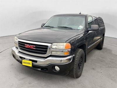 2005 GMC Sierra 1500 4DR Crew Cab SLT 4WD SB