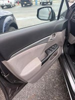 2013 Civic Thumbnail 21