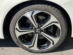 2015 Civic Thumbnail 11