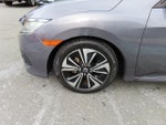 2017 Civic Thumbnail 12
