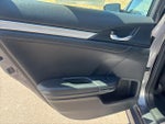2016 Civic Thumbnail 13