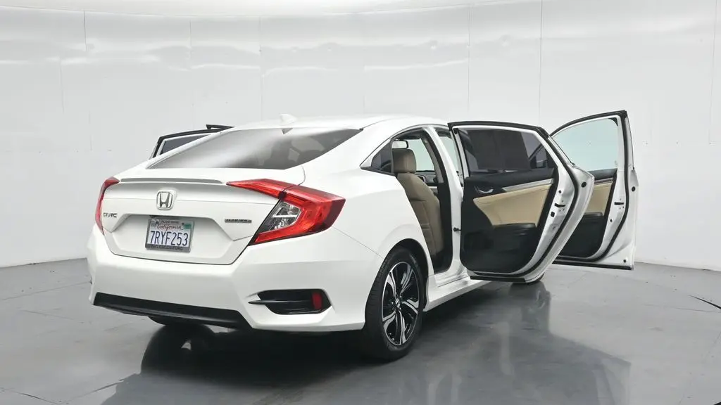 2016 Honda Civic Touring