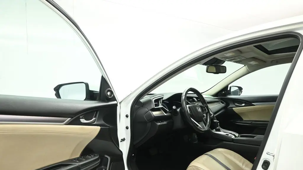 2016 Honda Civic Touring