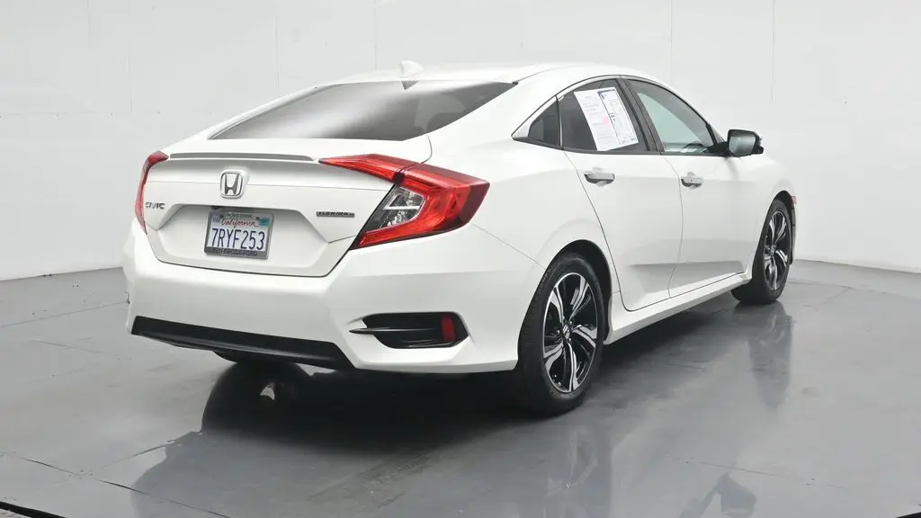 2016 Honda Civic Touring