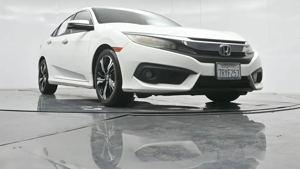 2016 Honda Civic Touring