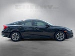 2017 Civic Thumbnail 9