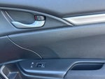 2017 Civic Thumbnail 12