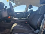 2016 Civic Thumbnail 17