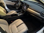 2016 Civic Thumbnail 9