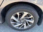 2016 Civic Thumbnail 5