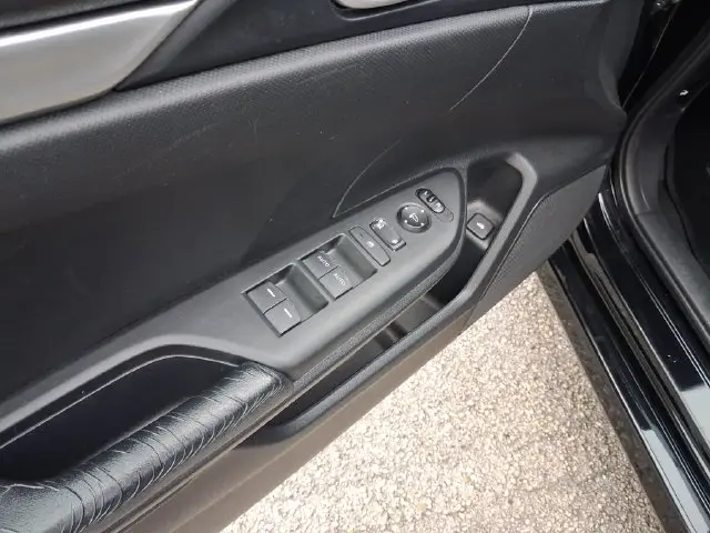 2019 Honda Civic - $12,990