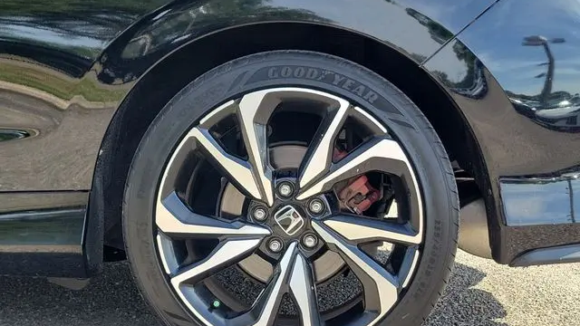 2019 Honda Civic Si w/Summer Tires