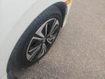 2017 Civic Thumbnail 16