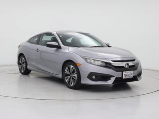 2017 Honda Civic with Lunar Silver Metallic Exterior