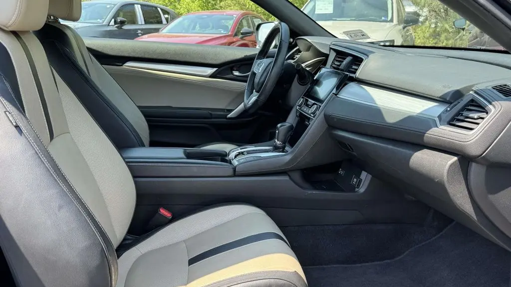 2016 Honda Civic Touring