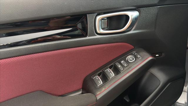 2026 Honda Civic - $32,000