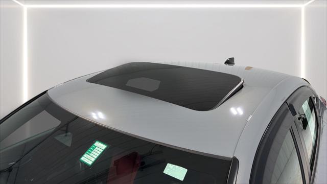 2026 Honda Civic - $32,000