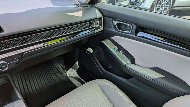 2022 Honda Civic Touring