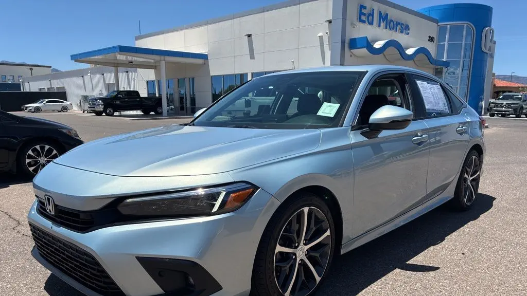 Preowned 2022 Honda Civic Touring for Sale