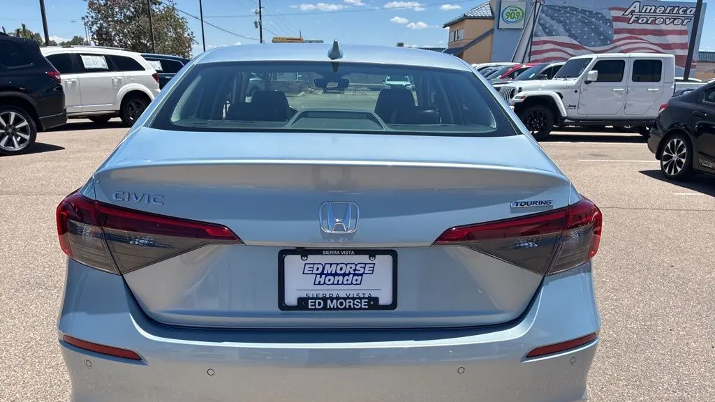 2022 Honda Civic Touring
