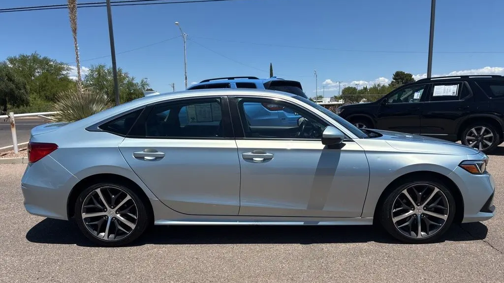2022 Honda Civic Touring