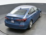 2025 Civic Thumbnail 36
