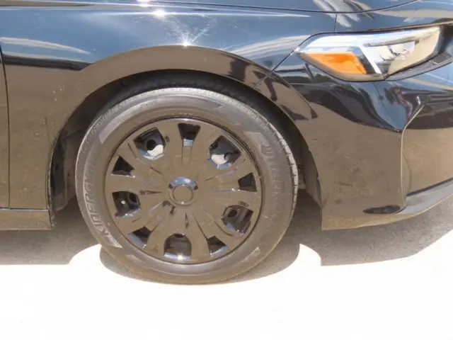 2025 Honda Civic - $25,686