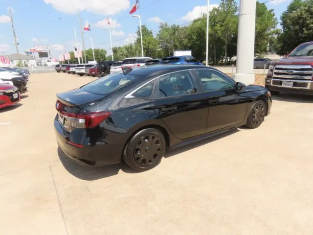 2025 Honda Civic - $25,686
