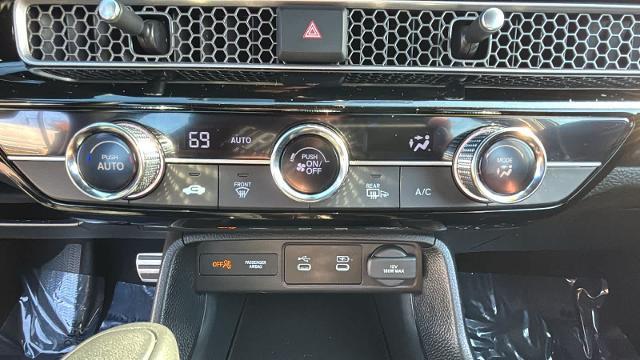 2025 Honda Civic - $31,000