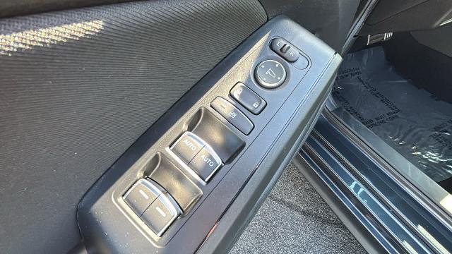2025 Honda Civic - $31,000