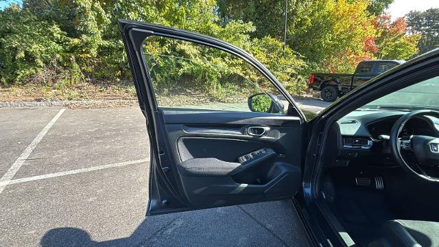 2025 Honda Civic - $31,000