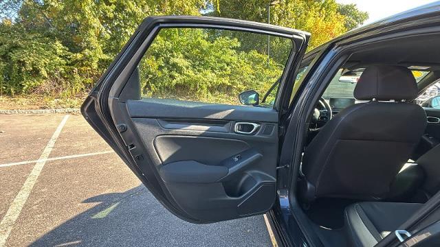 2025 Honda Civic - $31,000