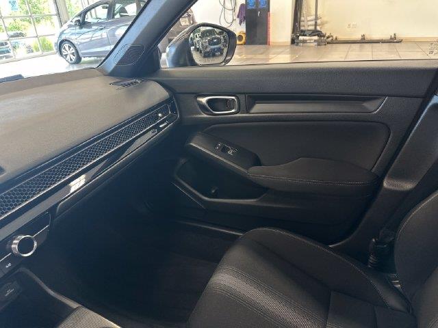 2022 Honda Civic - $22,000