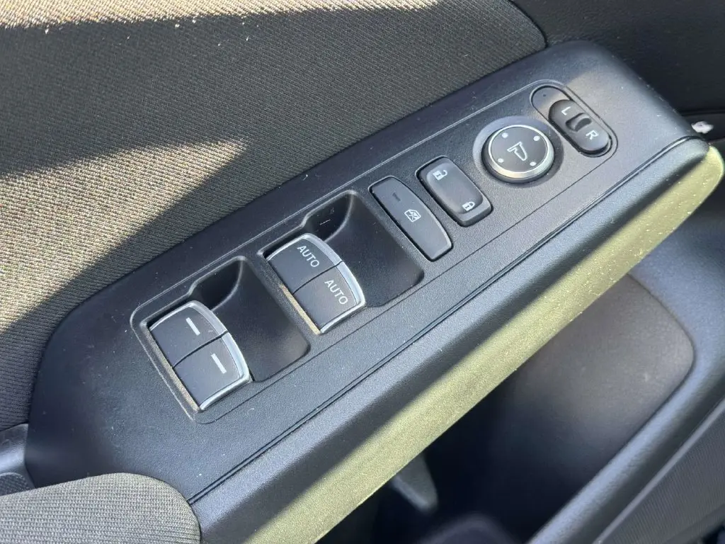 2025 Honda Civic - $28,500