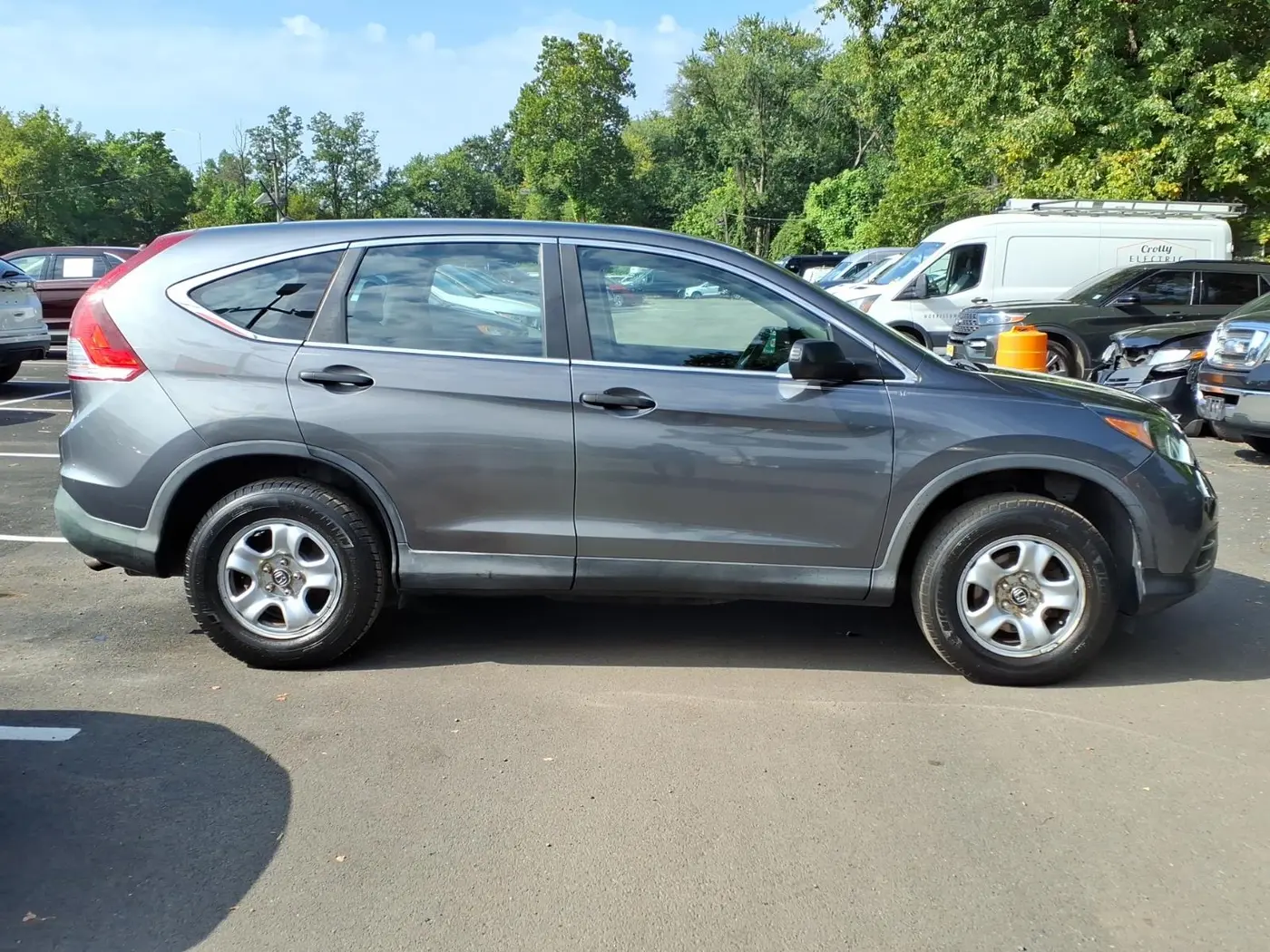 2013 Honda CR-V - $10,900