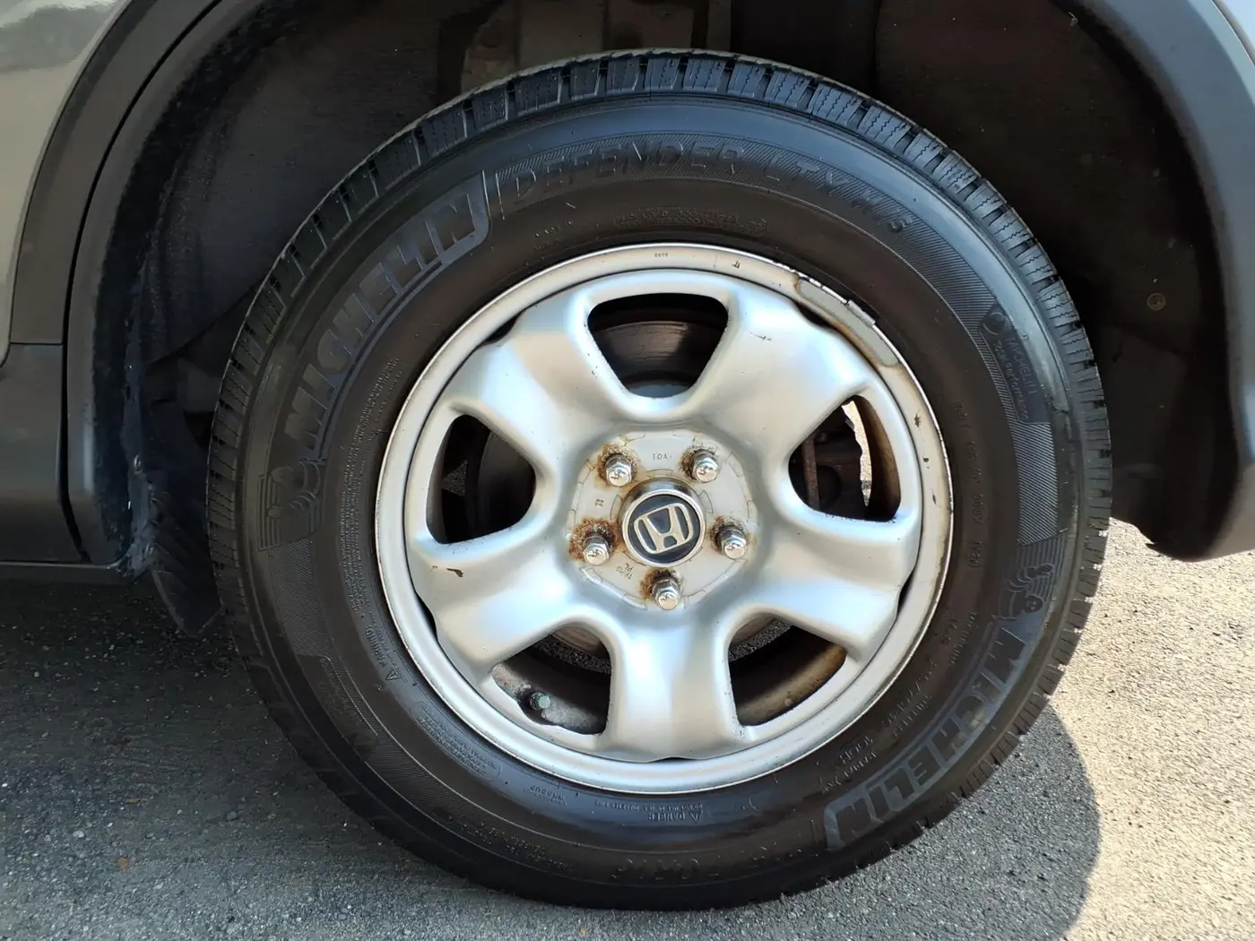 2013 Honda CR-V - $10,900