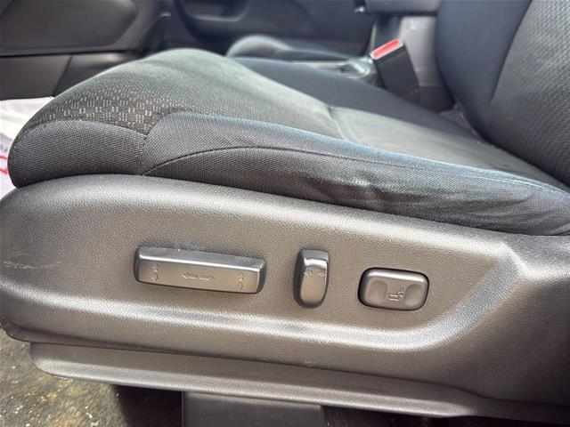 2016 Honda CR-V - $16,750