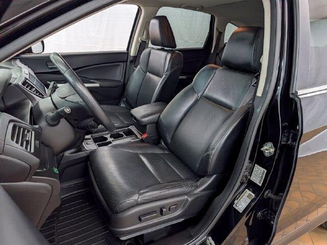 2015 Honda CR-V - $12,500