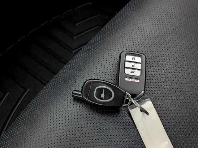 2015 Honda CR-V - $12,500