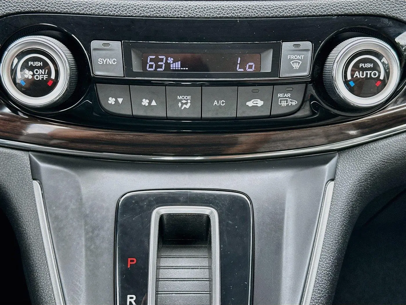 2015 Honda CR-V - $19,500