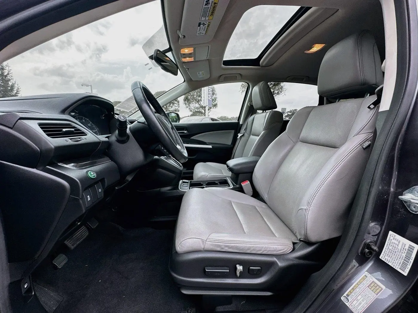 2015 Honda CR-V - $19,500