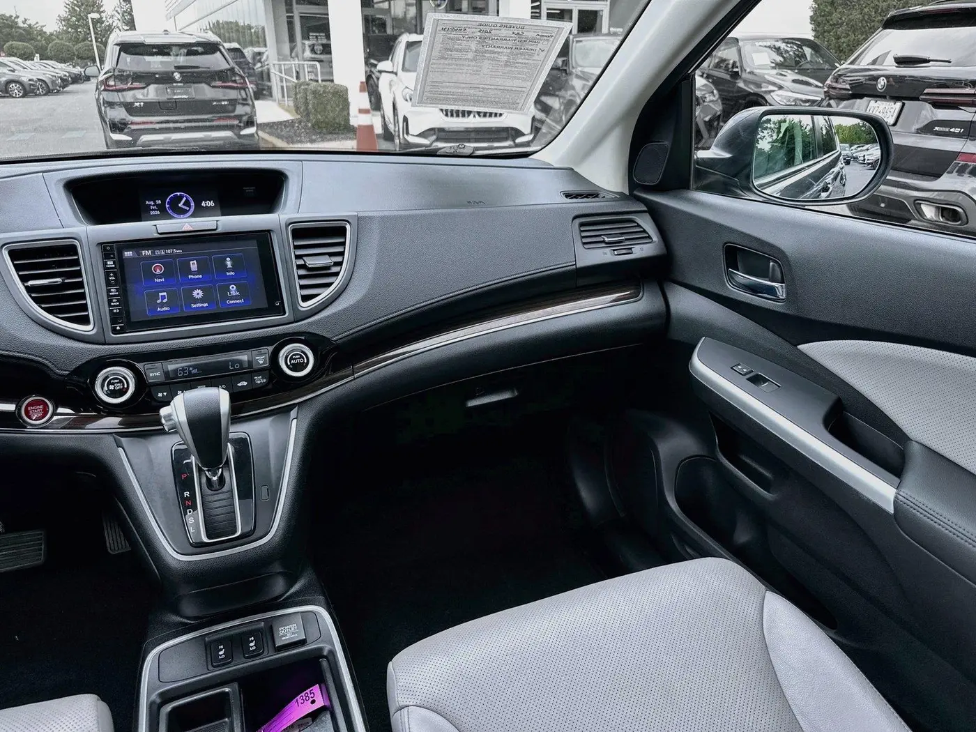 2015 Honda CR-V - $19,500