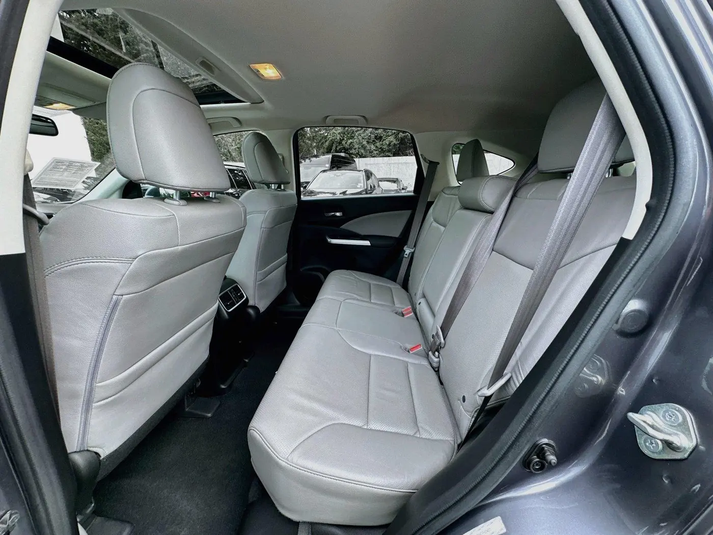2015 Honda CR-V - $19,500
