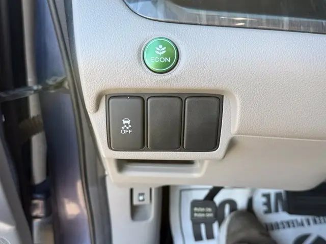 2013 Honda CR-V - $17,597