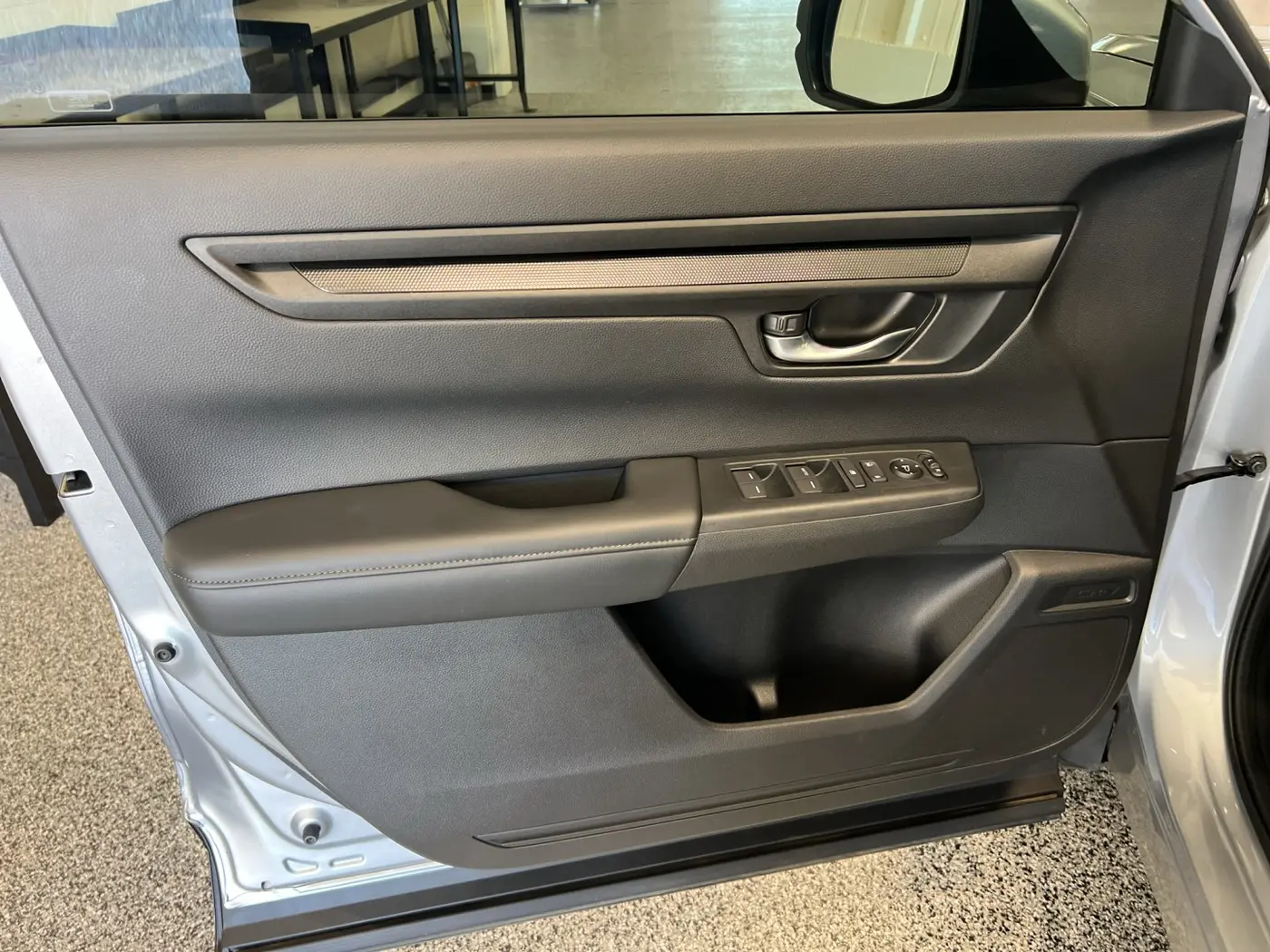 2025 Honda CR-V - $28,880
